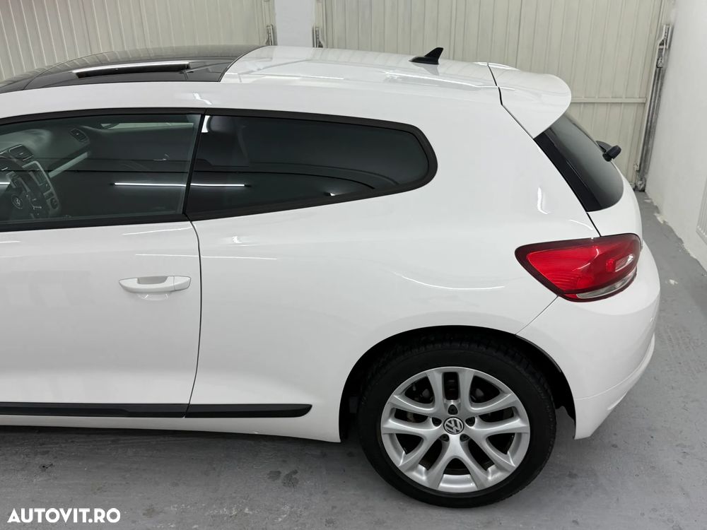 Volkswagen Scirocco 2.0 TDI DPF - 27