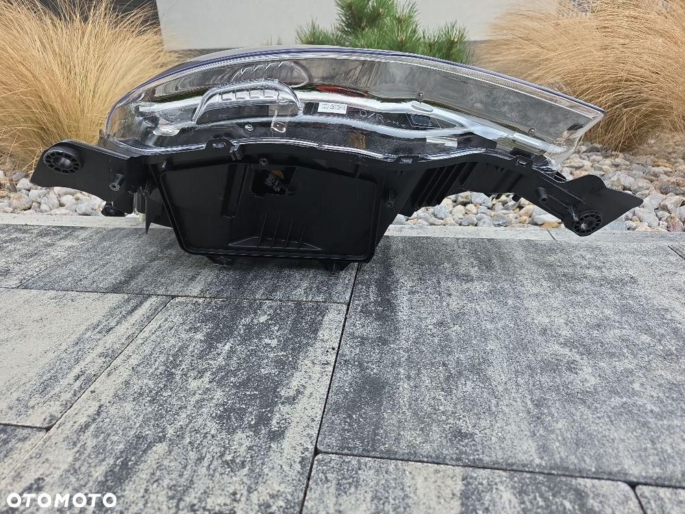 CITROEN DS3 LIFT Lampa prawa przód Bi-Xenon Dynamic Led 89909111 - 7
