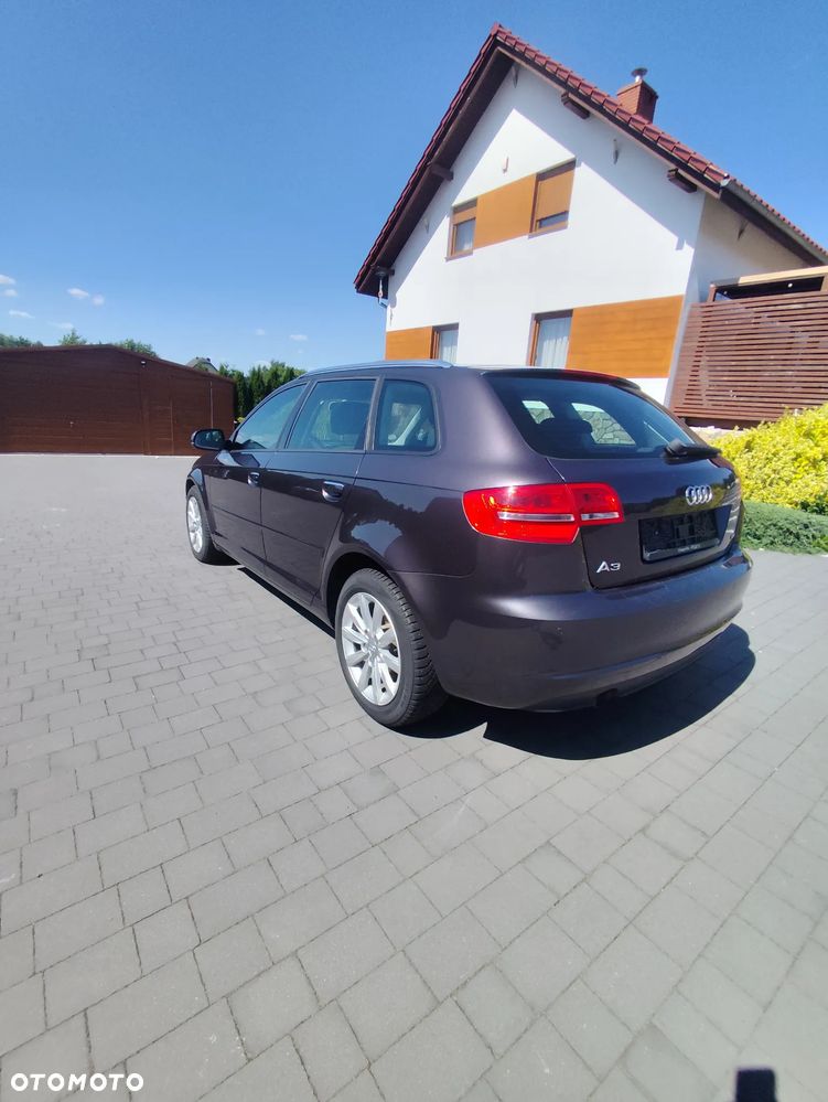 Audi A3 Sportback 1.6 TDI S tronic Attraction - 7