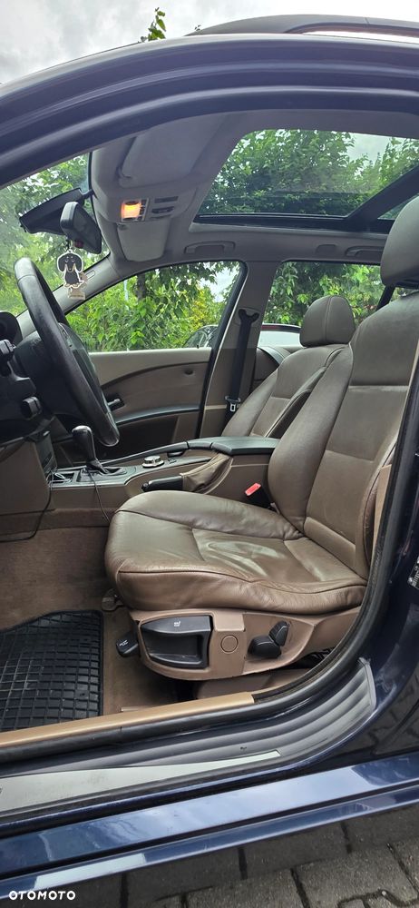 BMW Seria 5 520d Special Edition - 9