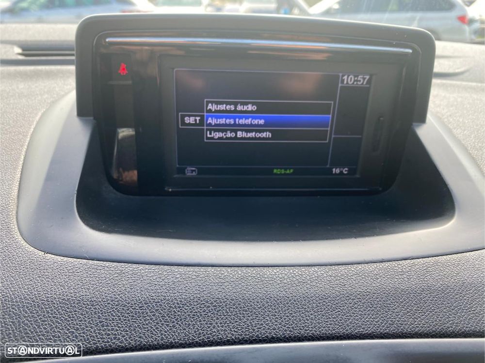 Renault Mégane Sport Tourer 1.5 dCi GT Line SS - 32