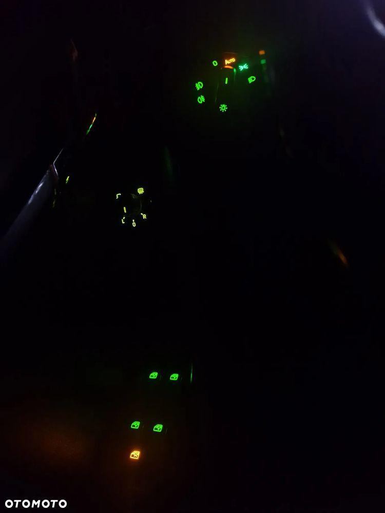 Skoda Octavia 1.6 TDI Clever - 32