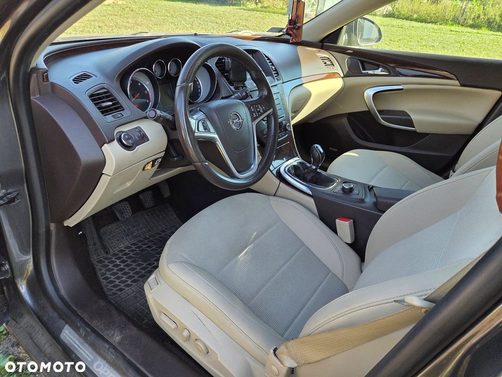 Opel Insignia - 6