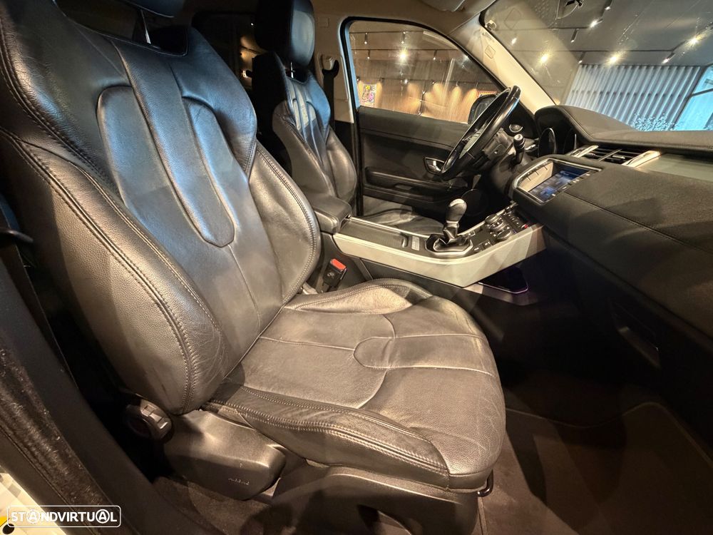 Land Rover Range Rover Evoque 2.2 eD4 Dynamic - 30