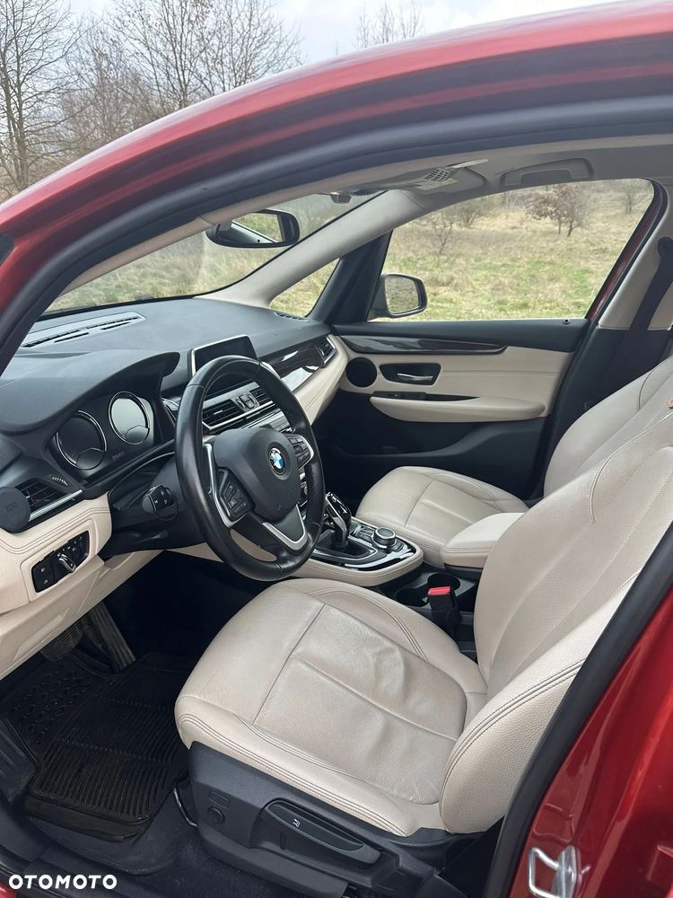 BMW Seria 2 220i Sport-Aut - 6