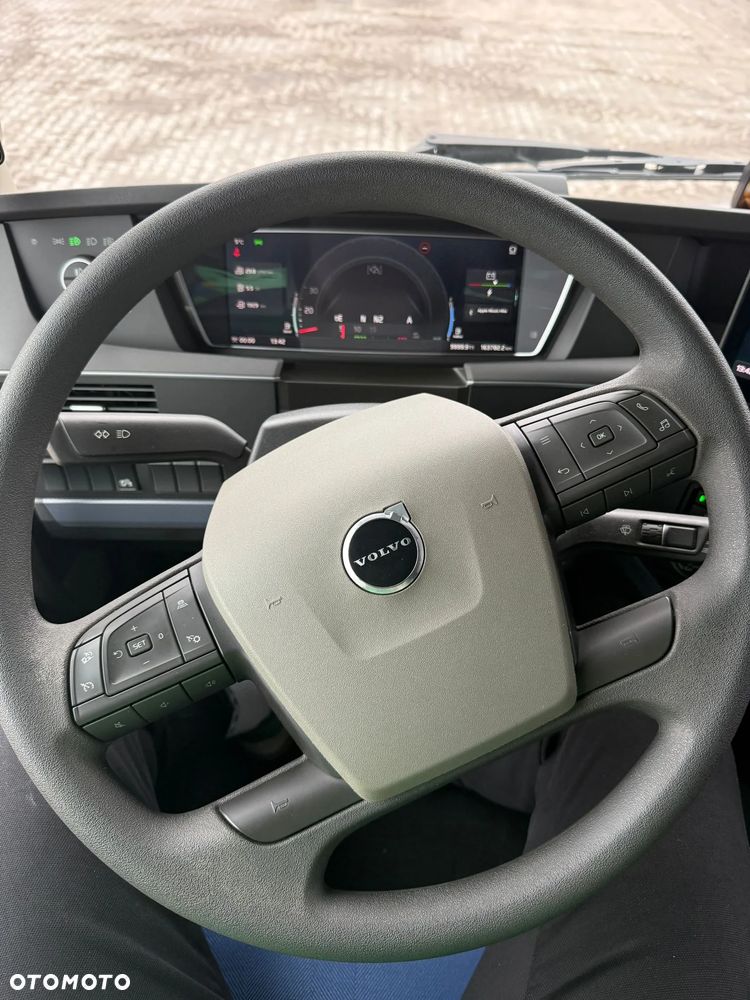 Volvo FH - 17