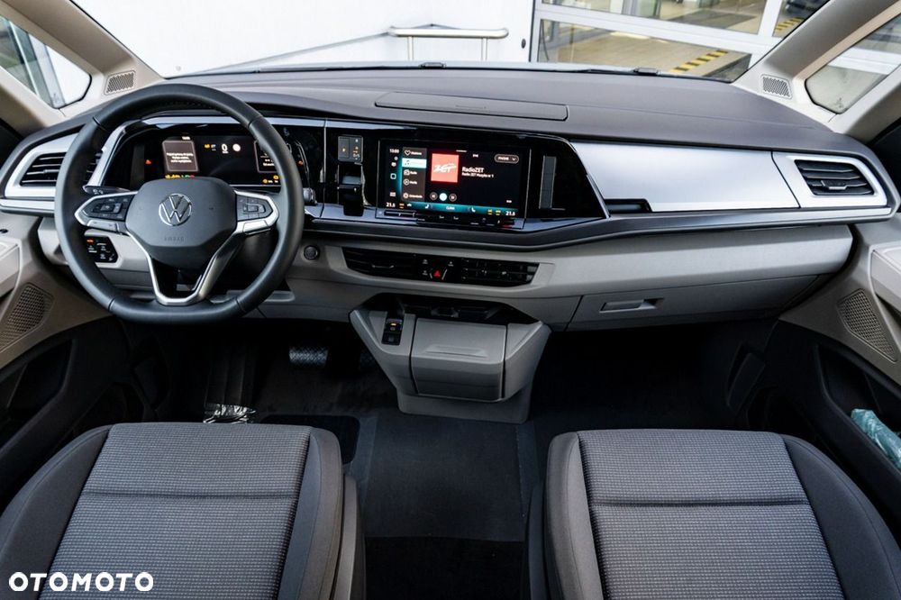 Volkswagen Multivan - 18