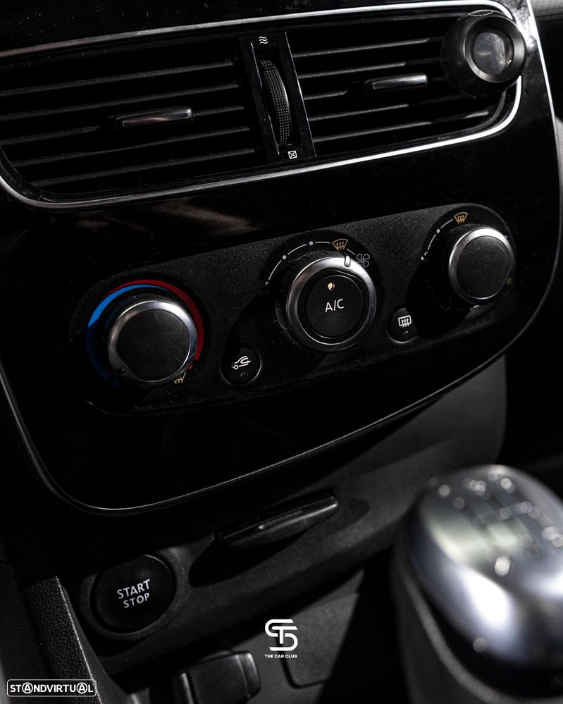 Renault Clio 0.9 TCe Limited Edition - 18