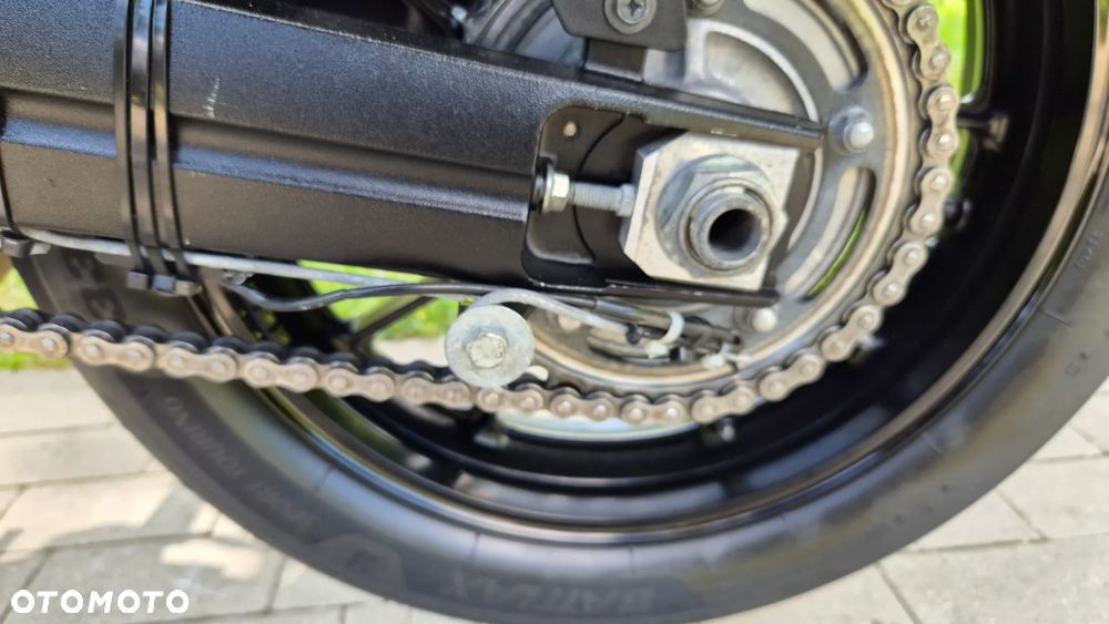 Suzuki V-STROM - 26