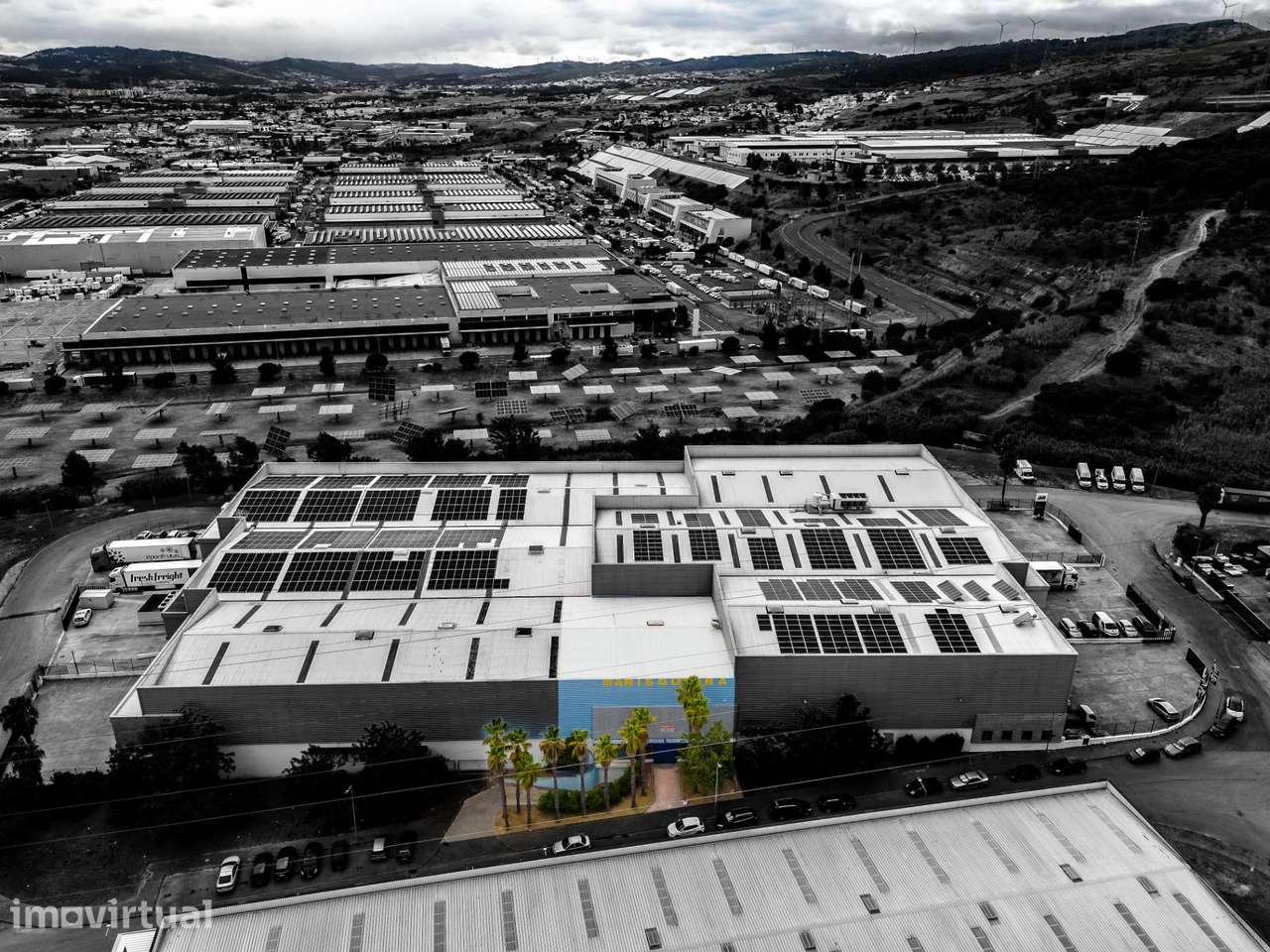 Armazém com 800 m2 de área bruta privativa na Urbanização... - Grande imagem: 4/39