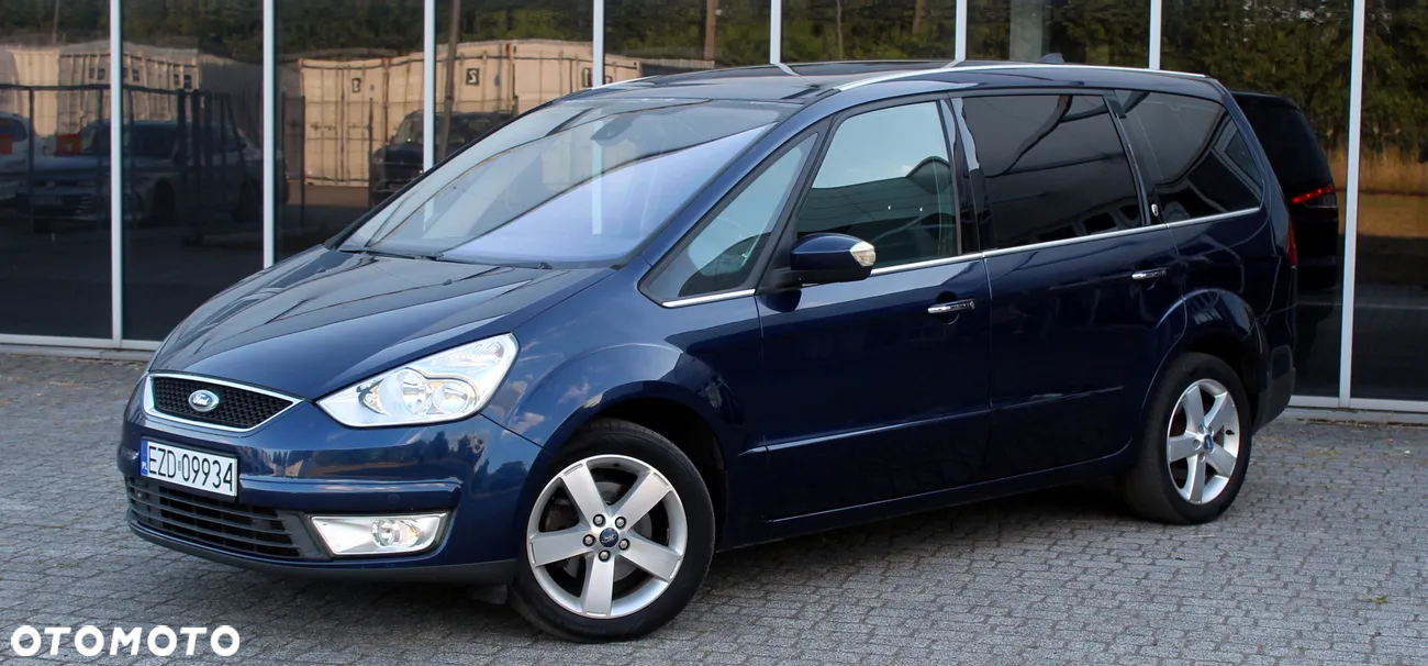 Ford Galaxy 2.0 Ghia - 2