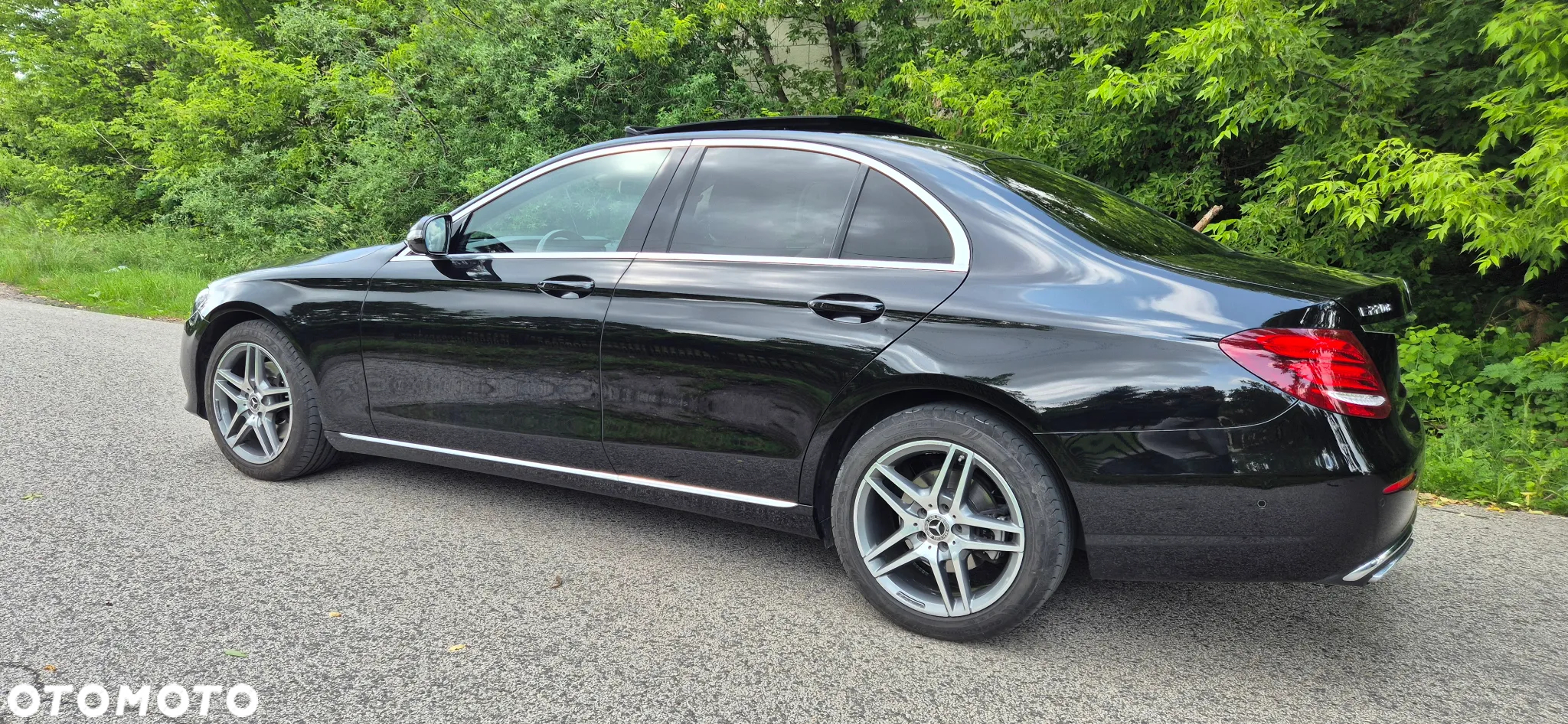 Mercedes-Benz Klasa E 220 d 4-Matic 9G-TRONIC - 5