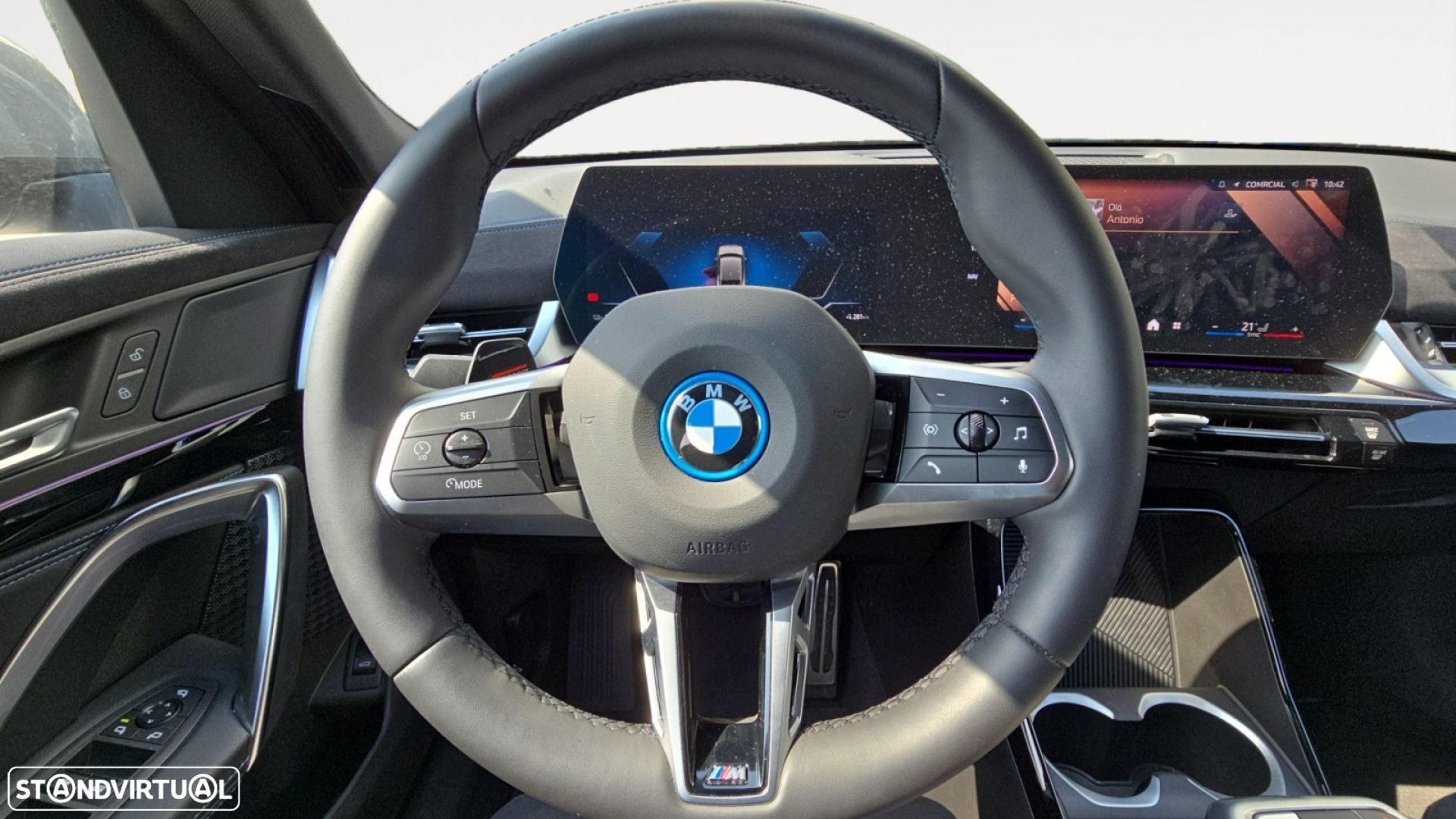 BMW iX2 eDrive20 Pack Desportivo M - 12