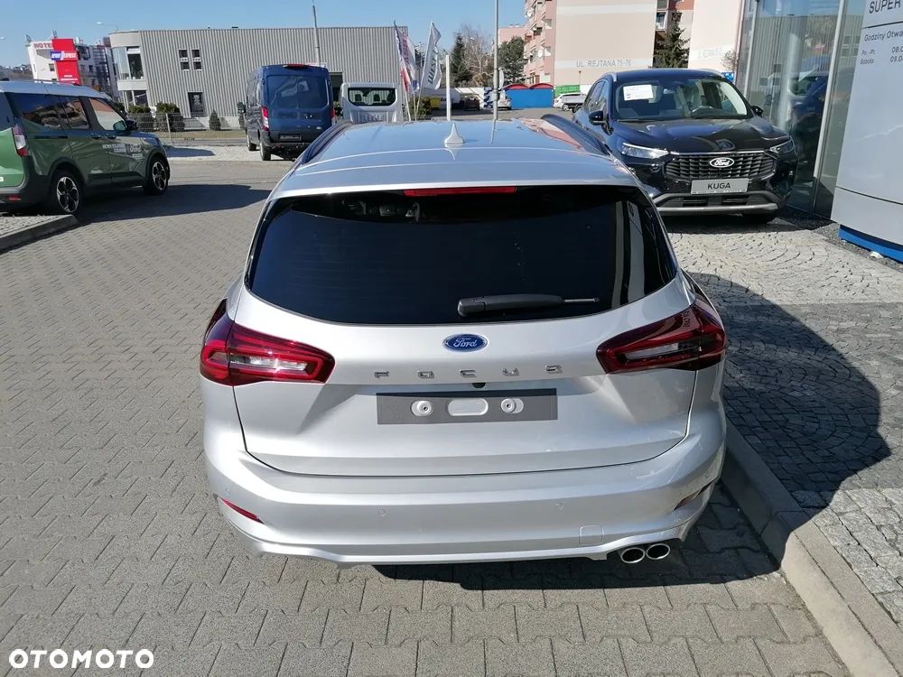 Ford Focus 1.0 EcoBoost mHEV ST-Line X - 5
