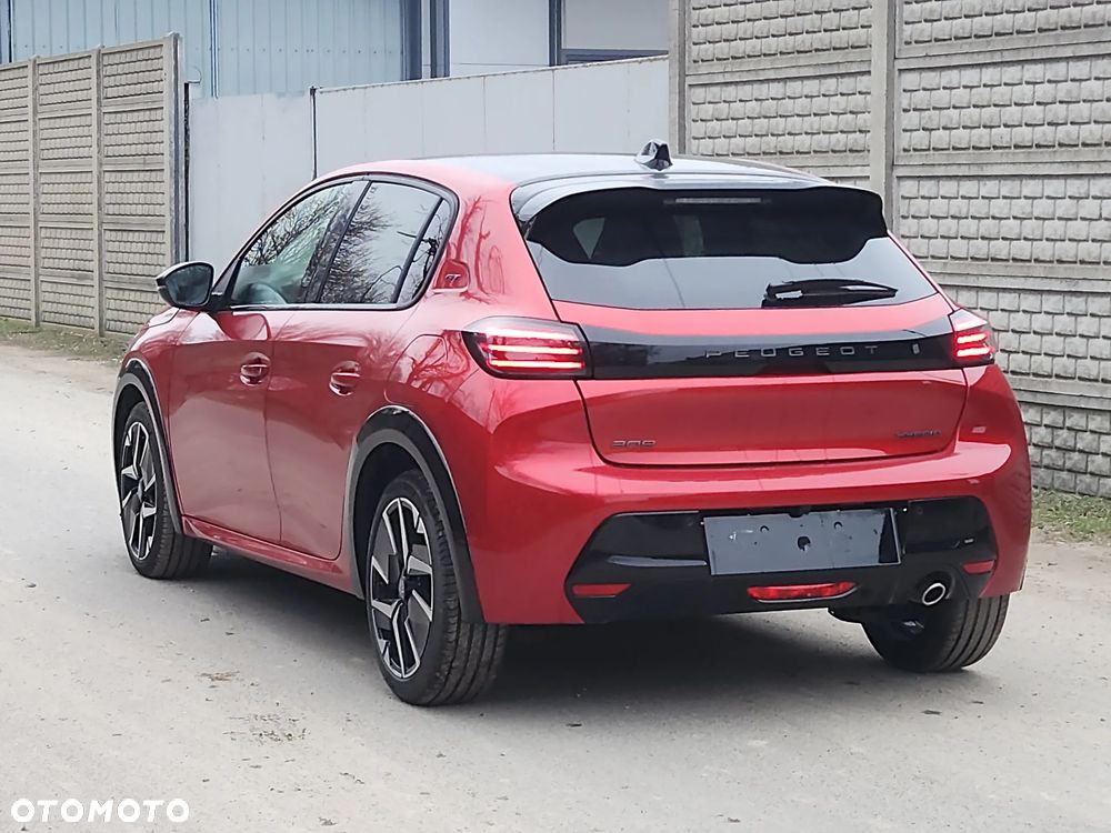 Peugeot 208 - 3