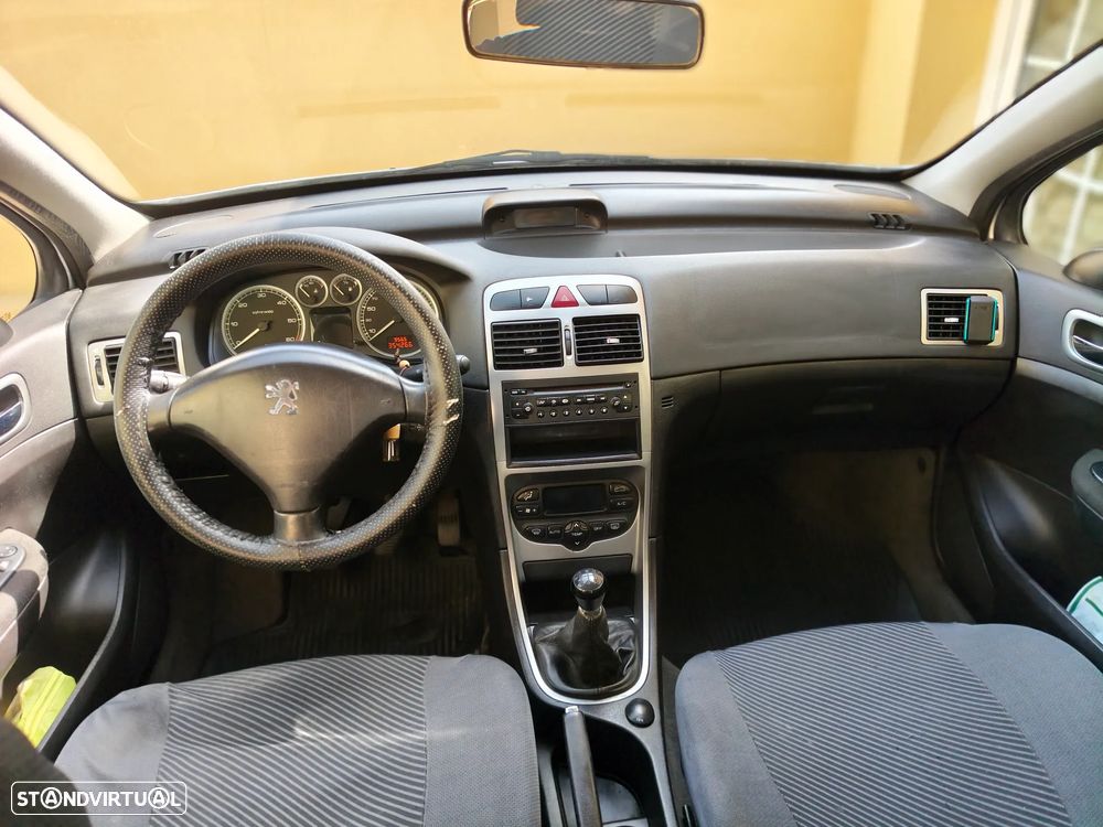 Peugeot 307 Break 1.4 HDi XT - 20