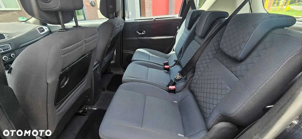 Renault Scenic - 9
