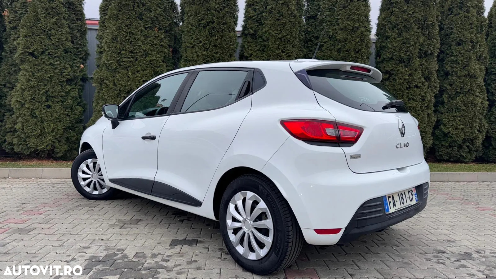 Renault Clio (Energy) dCi 90 Start & Stop INTENS - 2