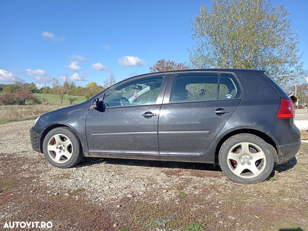 Volkswagen Golf 1.4 FSI Comfortline - 4