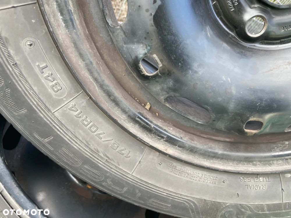 Koło felgi z oponami dunlop 14' 5x100 ET35 6Q0801027R POLO 9N SKODA FABIA I IBIZA IV - 14