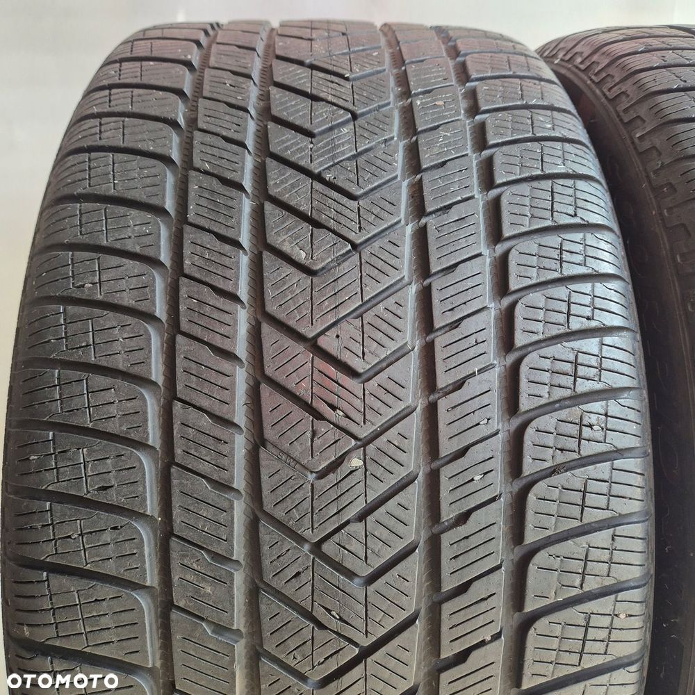 2x 305/35 R21 109V pirelli scorpion winter 109V 5.5-6mm - 3