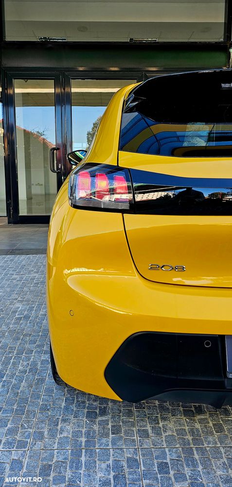 Peugeot 208 1.2 L PureTech STT Active Pack - 12