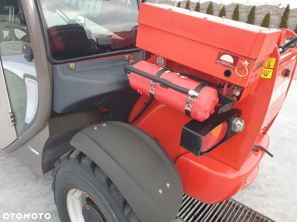 Manitou MT 625H WIDŁY HYD./CHWYTAK/ŁYŻKA SPROWADZONA SUPER STAN - 12