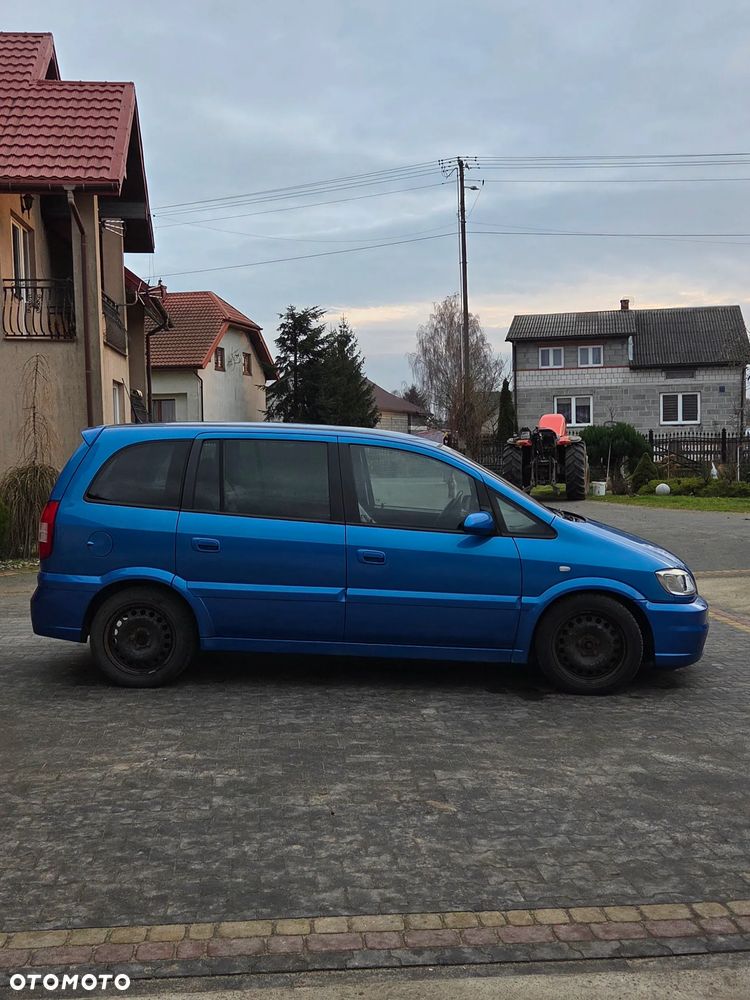 Opel Zafira 2.0 OPC - 4