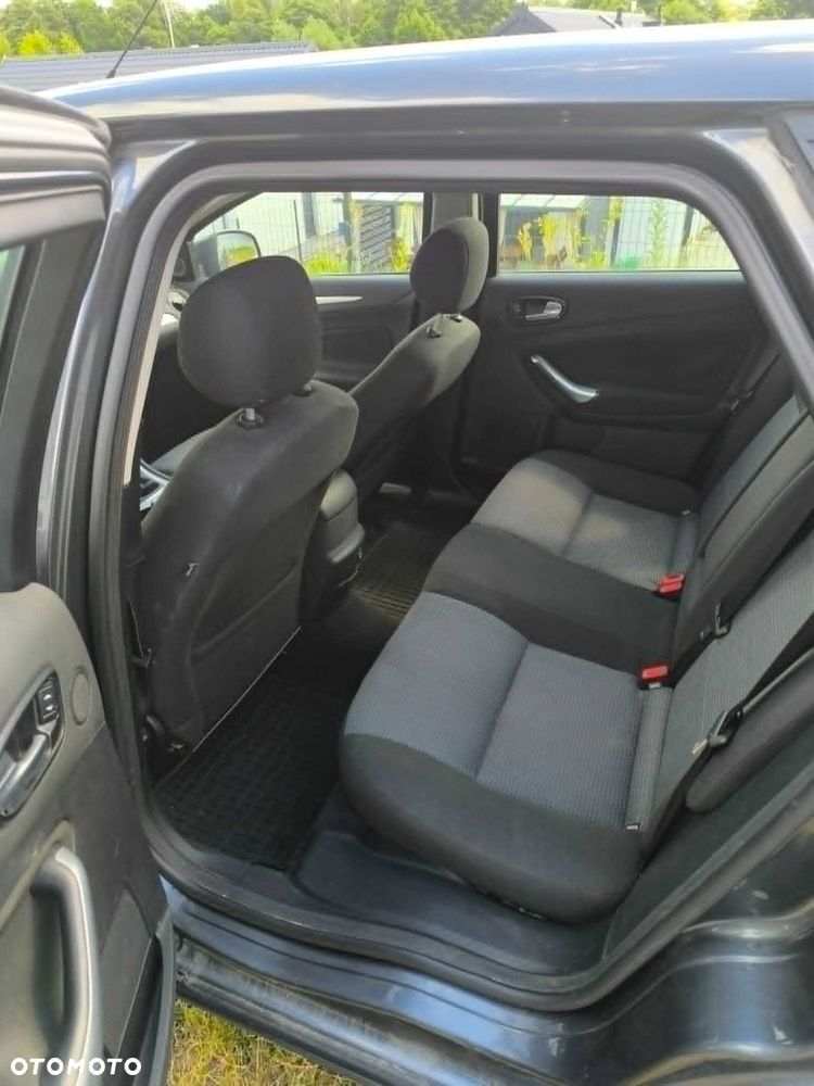 Ford Mondeo - 7