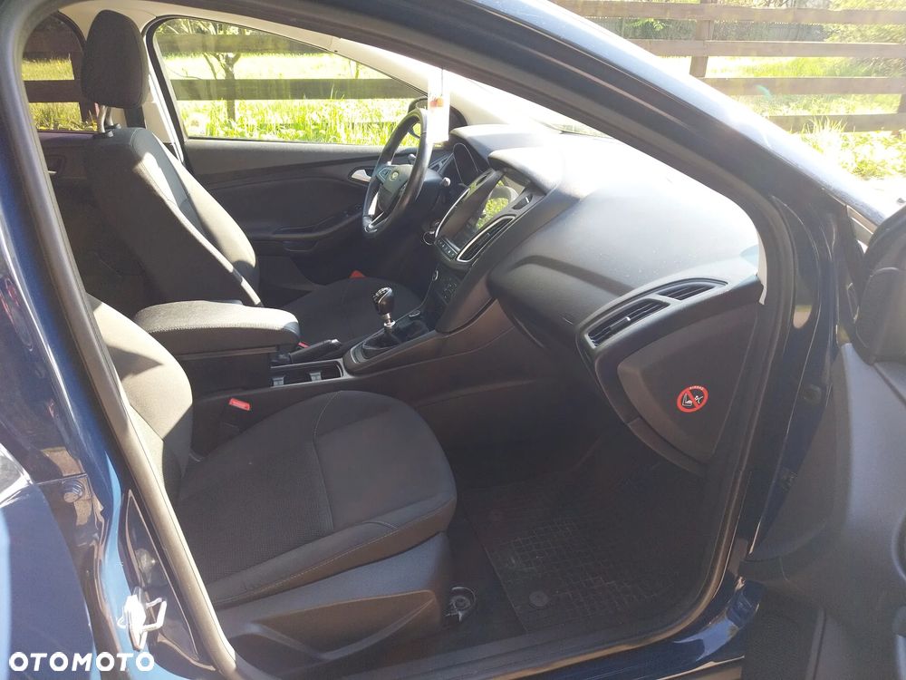 Ford Focus - 18