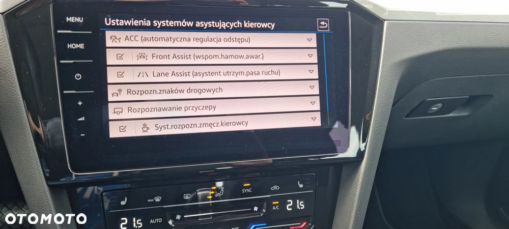 Volkswagen Passat - 28