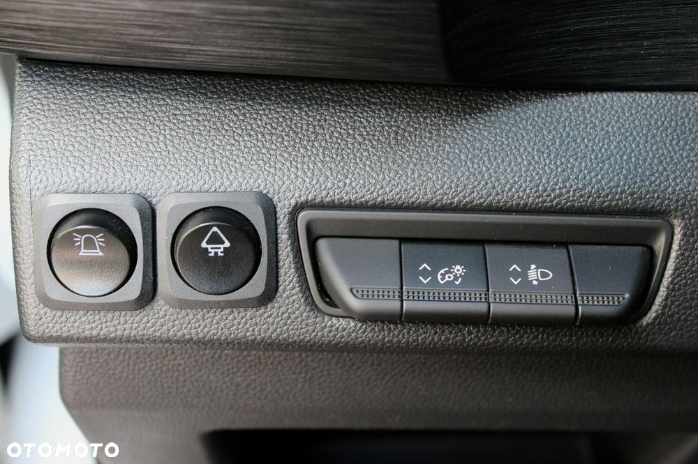Renault Trafic - 21