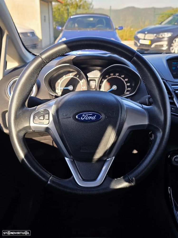 Ford Fiesta 1.0 T EcoBoost Sport - 19