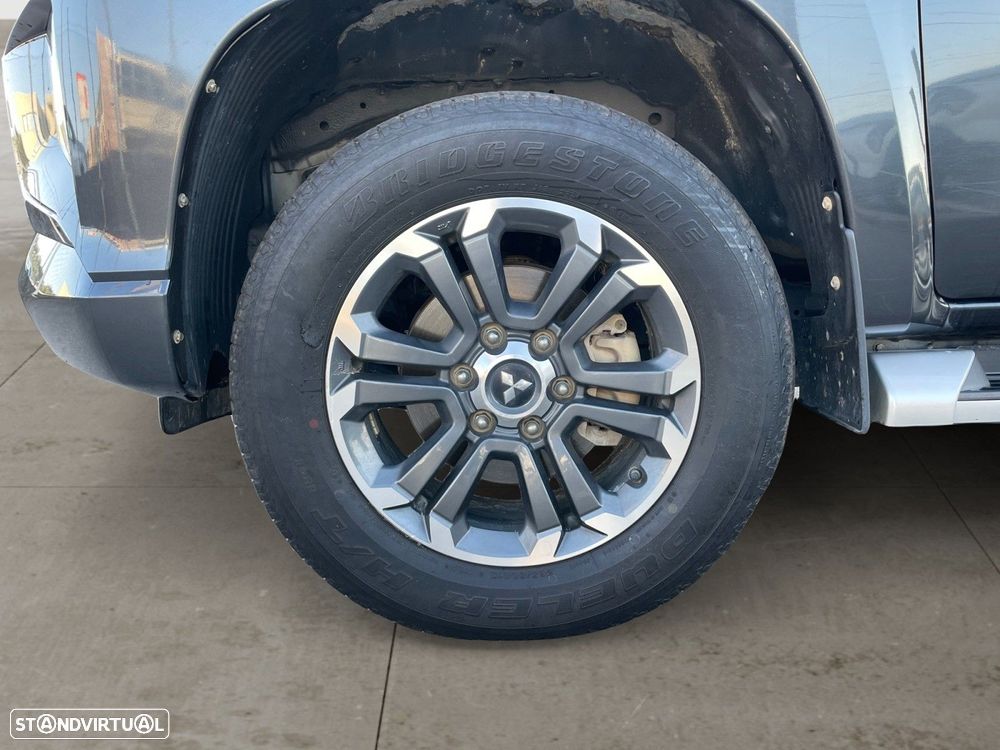 Mitsubishi L200 2.3 DI-D Strakar CD Connect Edition 4WD - 15