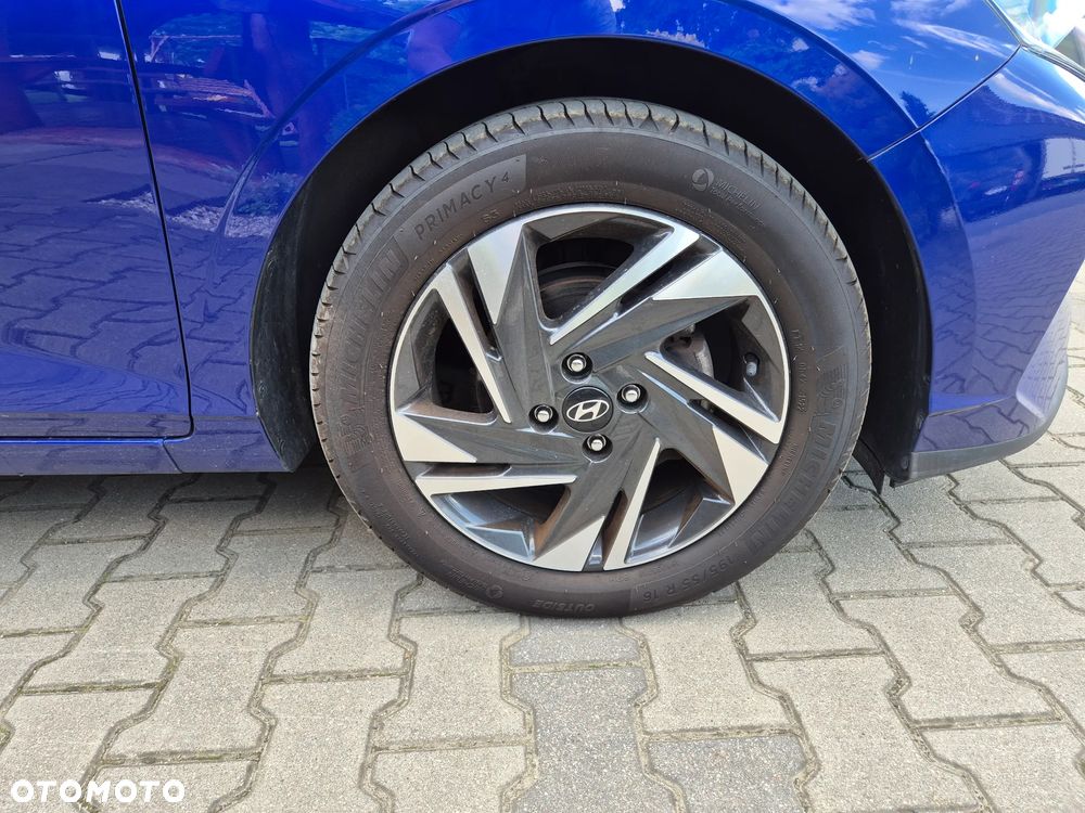 Hyundai i20 blue 1.2 Pure - 27