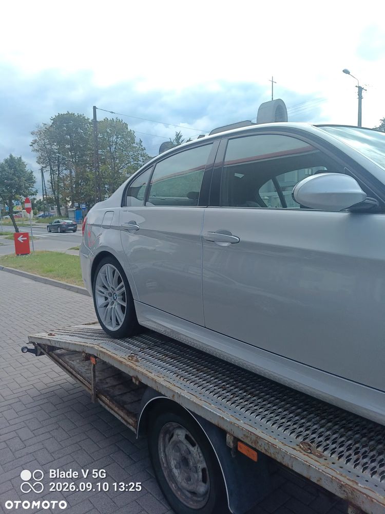 BMW Seria 3 318i Edition Exclusive - 3