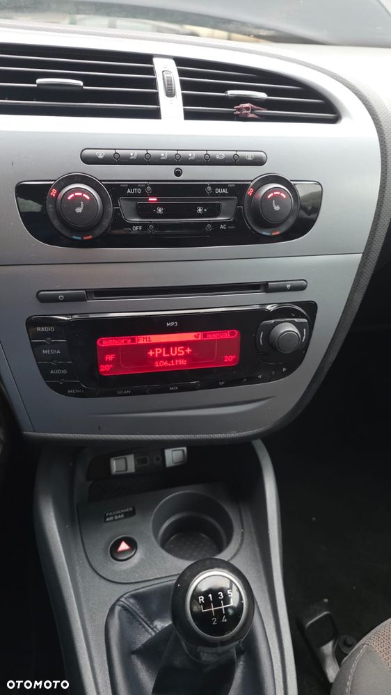 Seat Leon 1.6 Style - 22