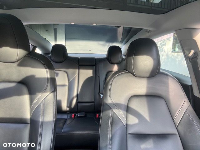 Tesla Model 3 Long Range RWD - 8