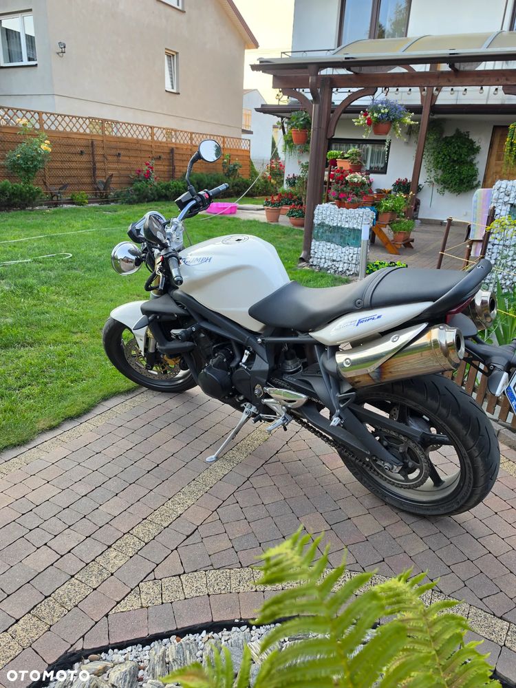 Triumph Street Triple - 3
