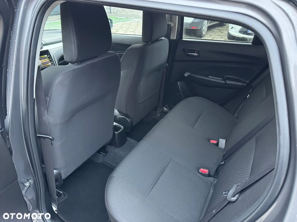 Suzuki Swift 1.2 SHVS Premium Plus - 12