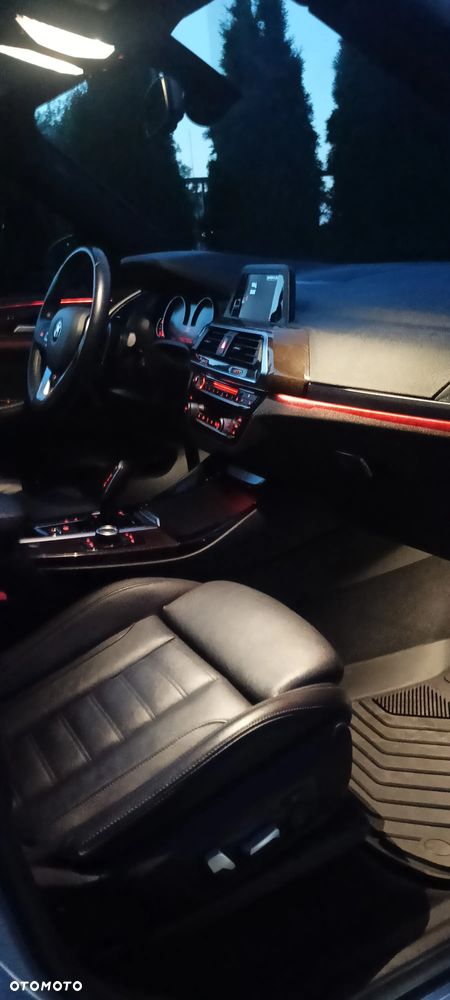 BMW X3 xDrive28i xLine - 19