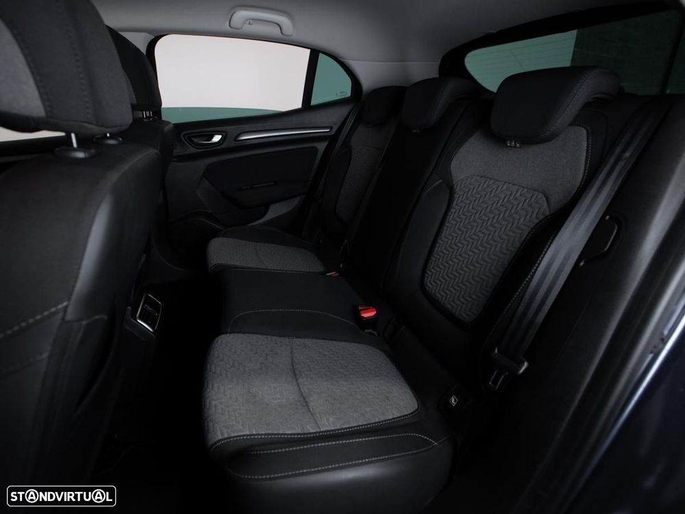 Renault Mégane 1.5 Blue dCi Limited - 10