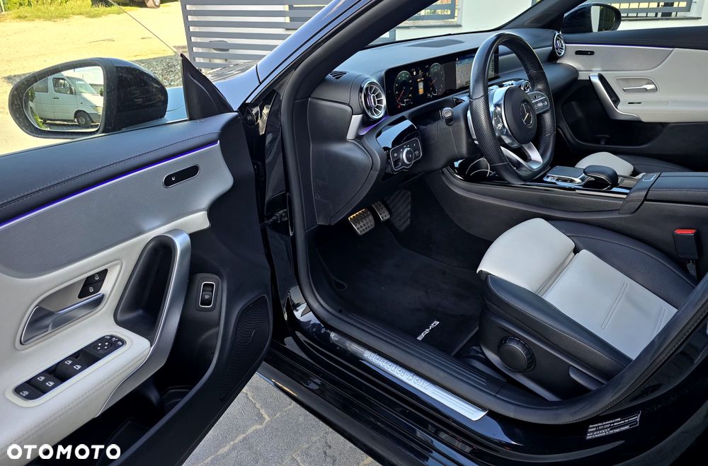 Mercedes-Benz CLA 220 AMG Line 7G-DCT - 8