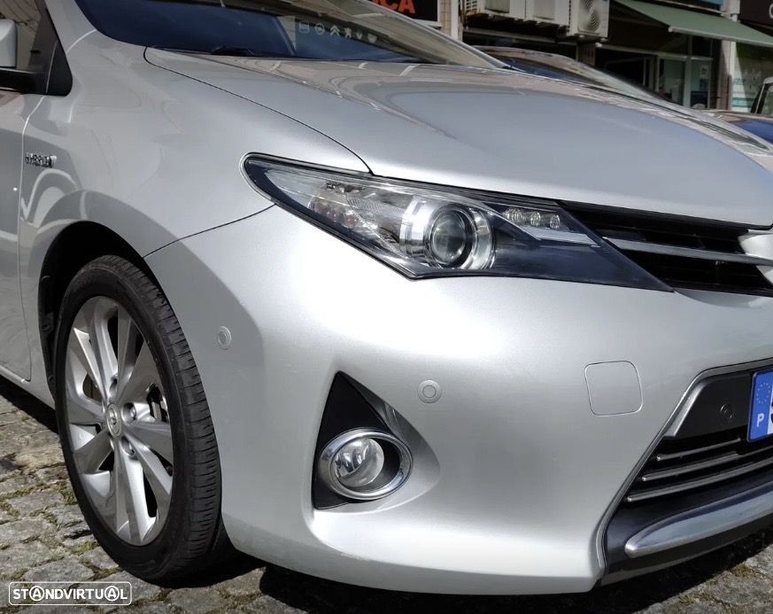 Toyota Auris Touring Sports 1.8 HSD Exclusive - 2