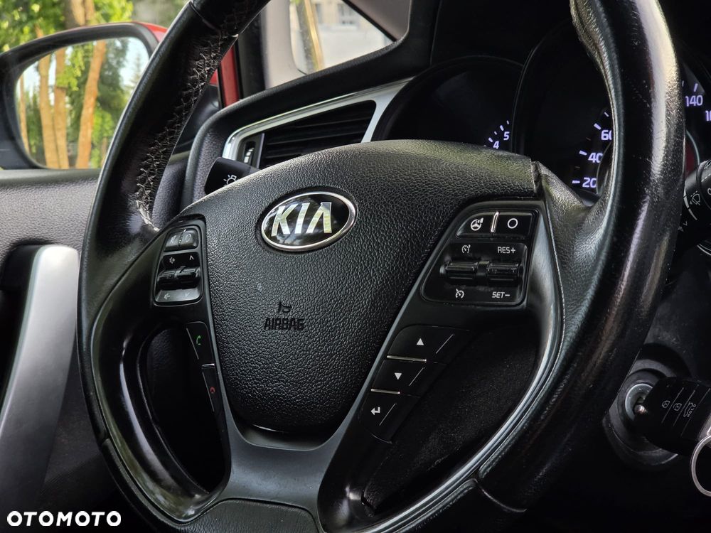 Kia Ceed 1.6 GDI Edition 7 - 14
