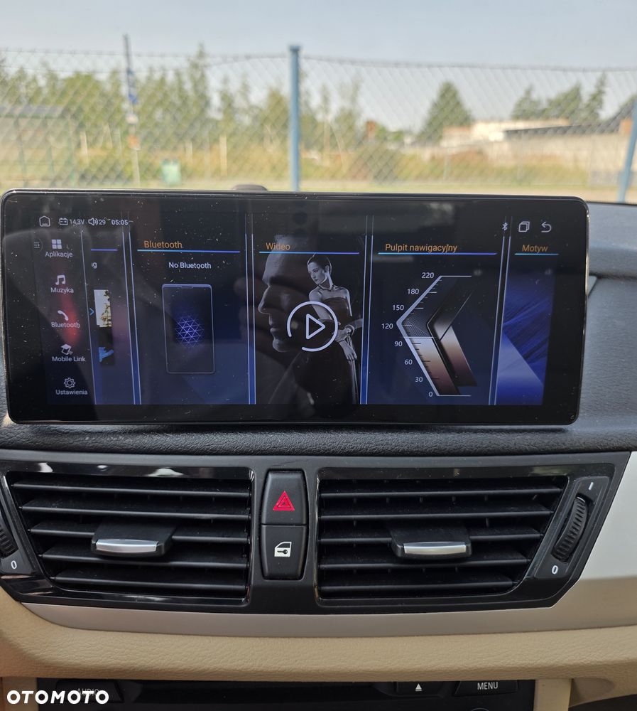 BMW X1 xDrive28i xLine - 23