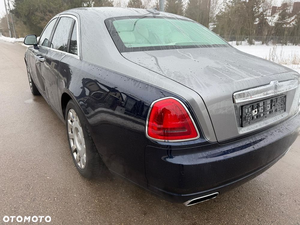 Rolls-Royce Ghost Standard - 8