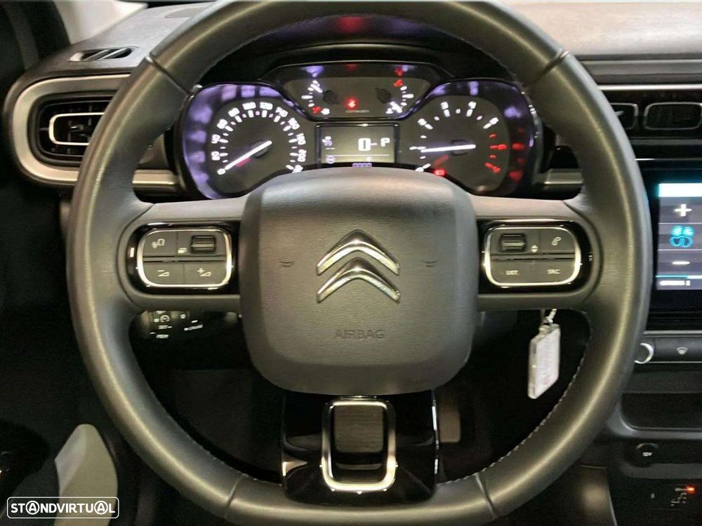 Citroën C3 1.2 PureTech Shine Pack EAT6 - 11