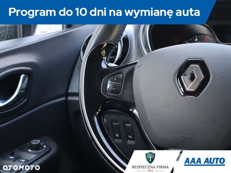 Renault Captur - 19