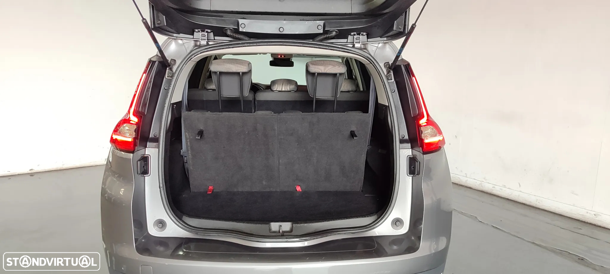 Renault Grand Scénic ENERGY dCi 110 EDC Business - 8